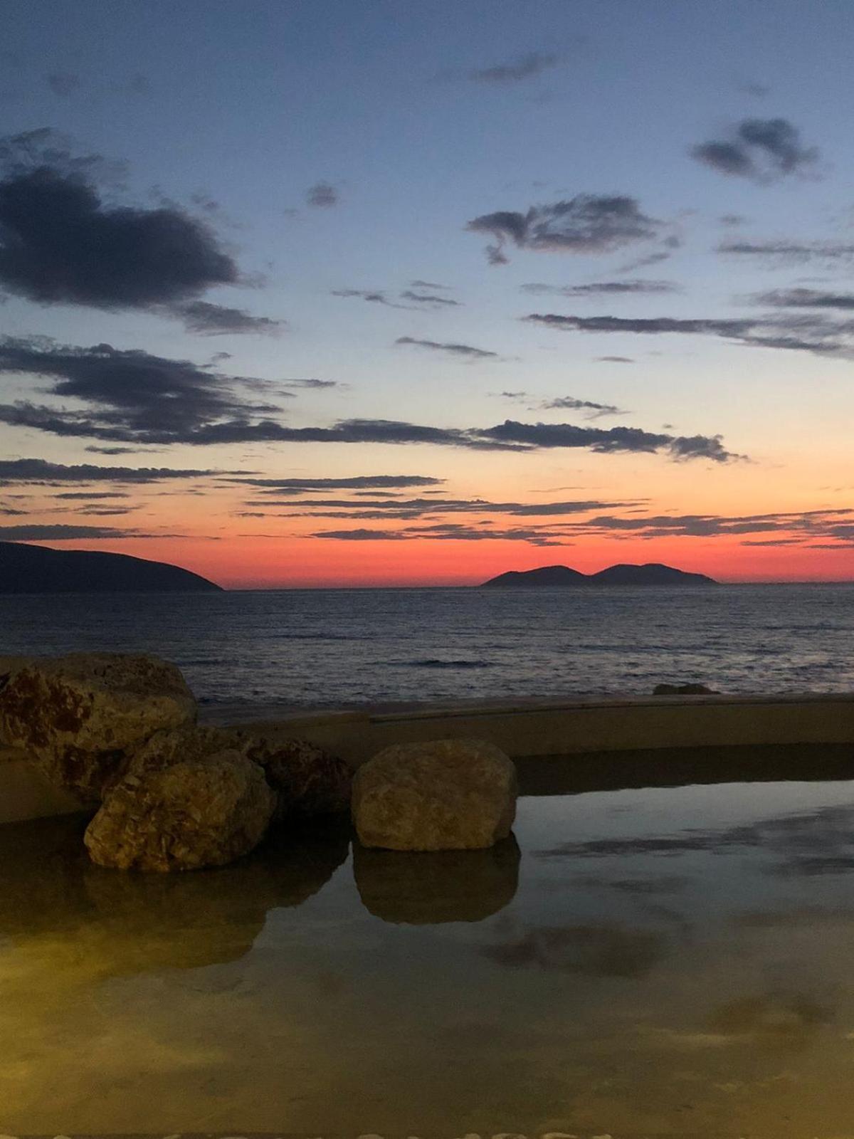 Dn Apartments Vlorë エクステリア 写真