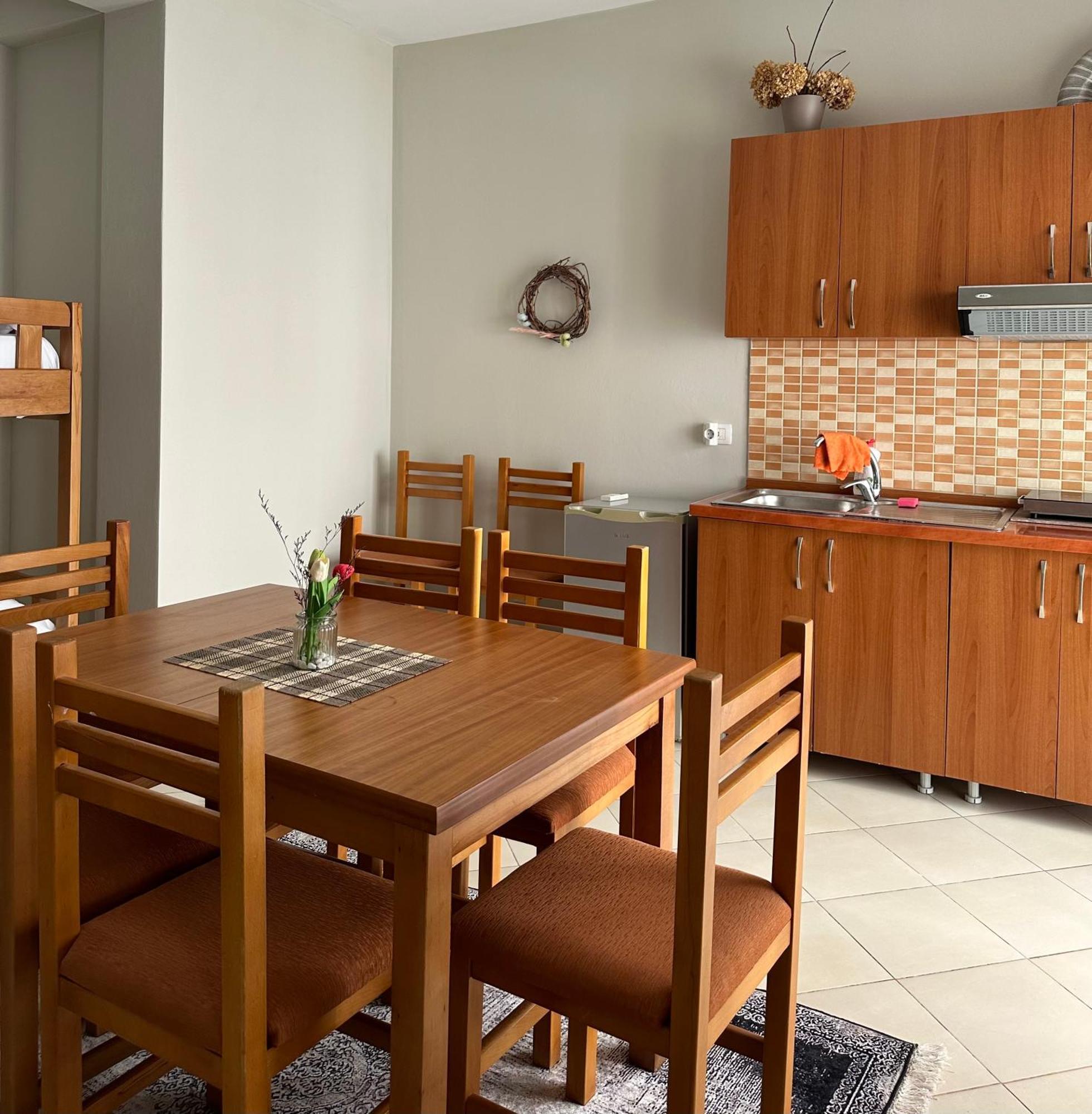 Dn Apartments Vlorë エクステリア 写真