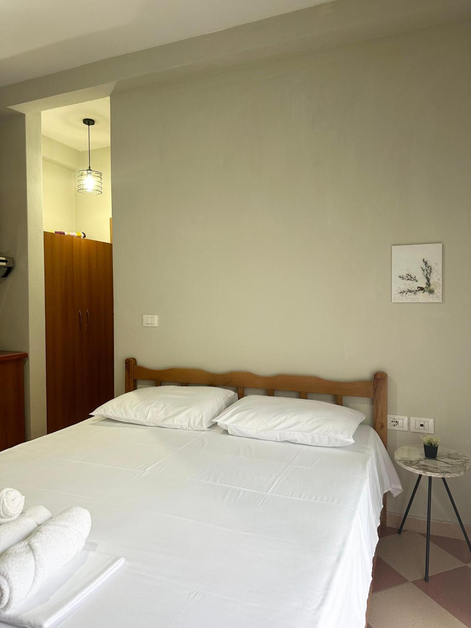 Dn Apartments Vlorë エクステリア 写真