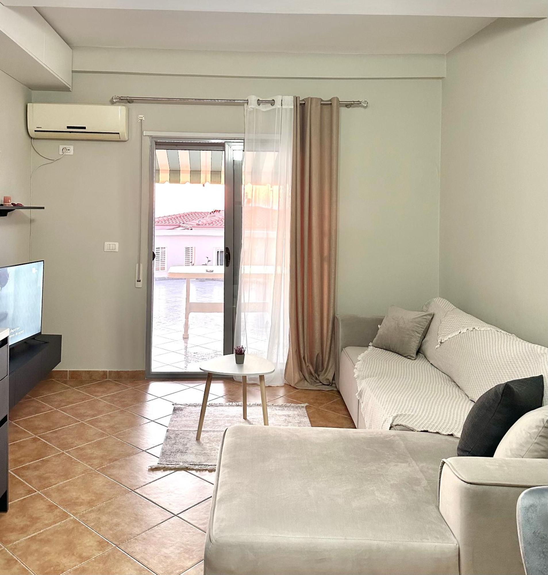 Dn Apartments Vlorë エクステリア 写真
