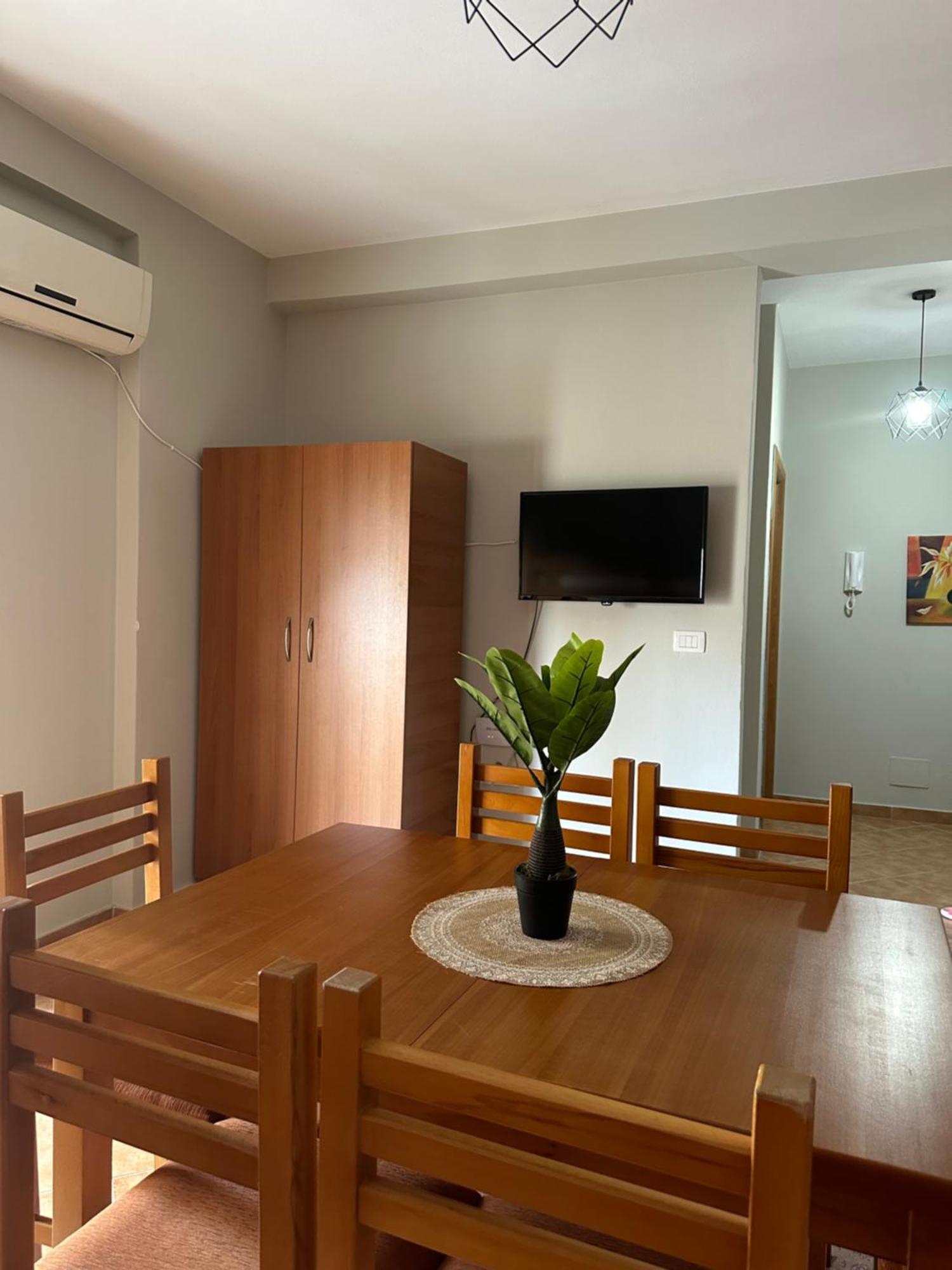 Dn Apartments Vlorë エクステリア 写真